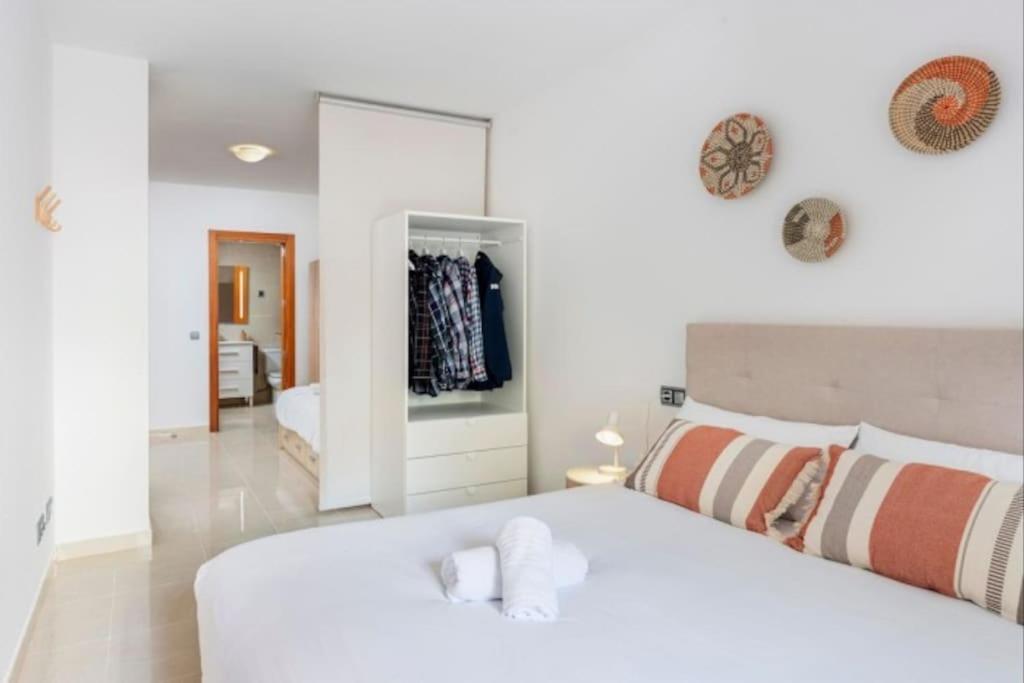 Acogedor Apartamento Cerca Del Casco Antiguo 지로나 외부 사진
